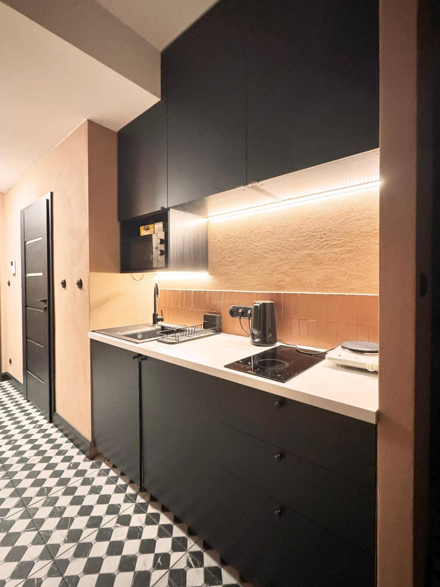 Elegant Apartment In The City Center Wrocław Buitenkant foto